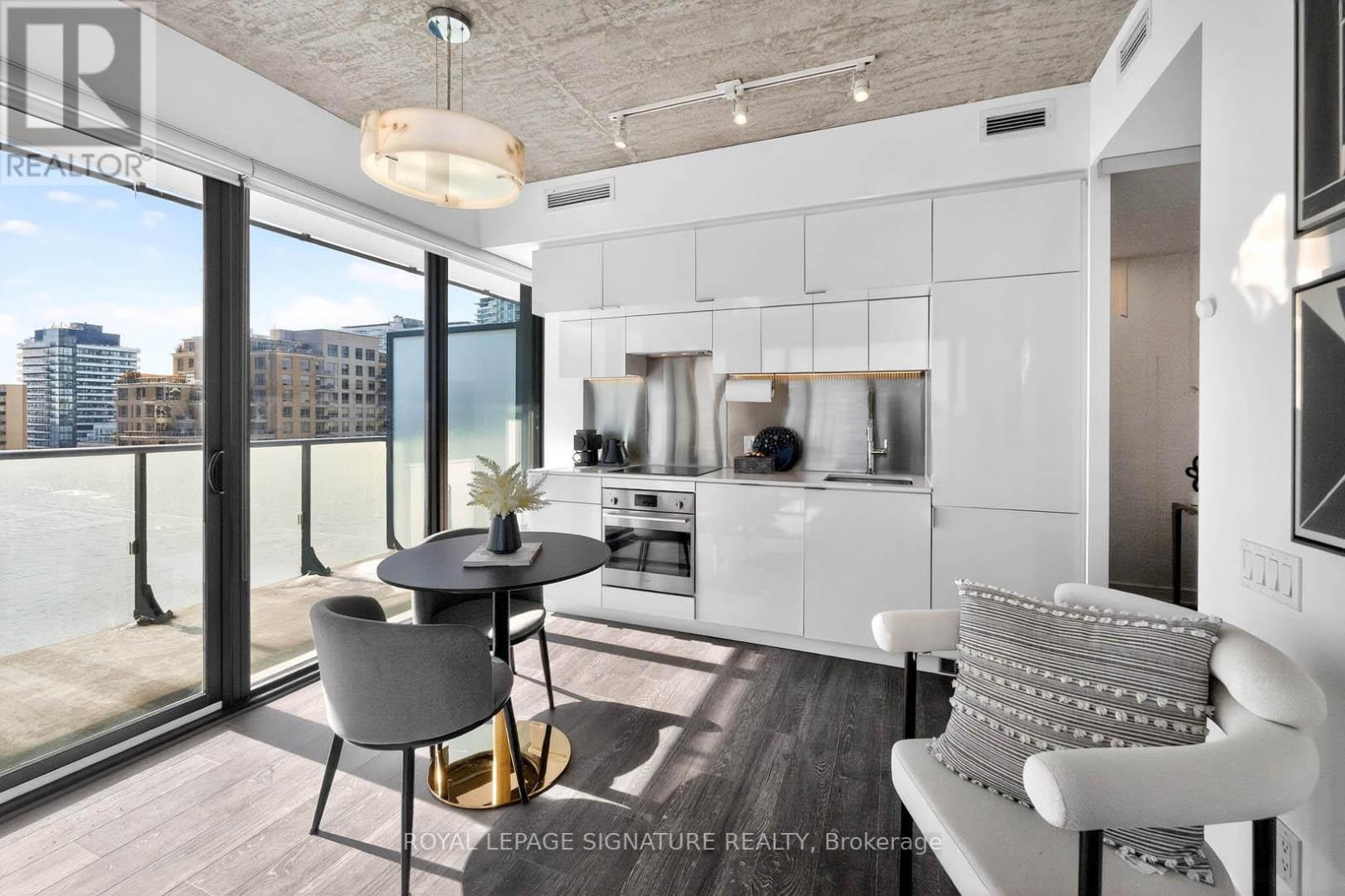 1110 - 185 Roehampton Avenue, Toronto, Ontario  M4P 0C6 - Photo 4 - C13027474