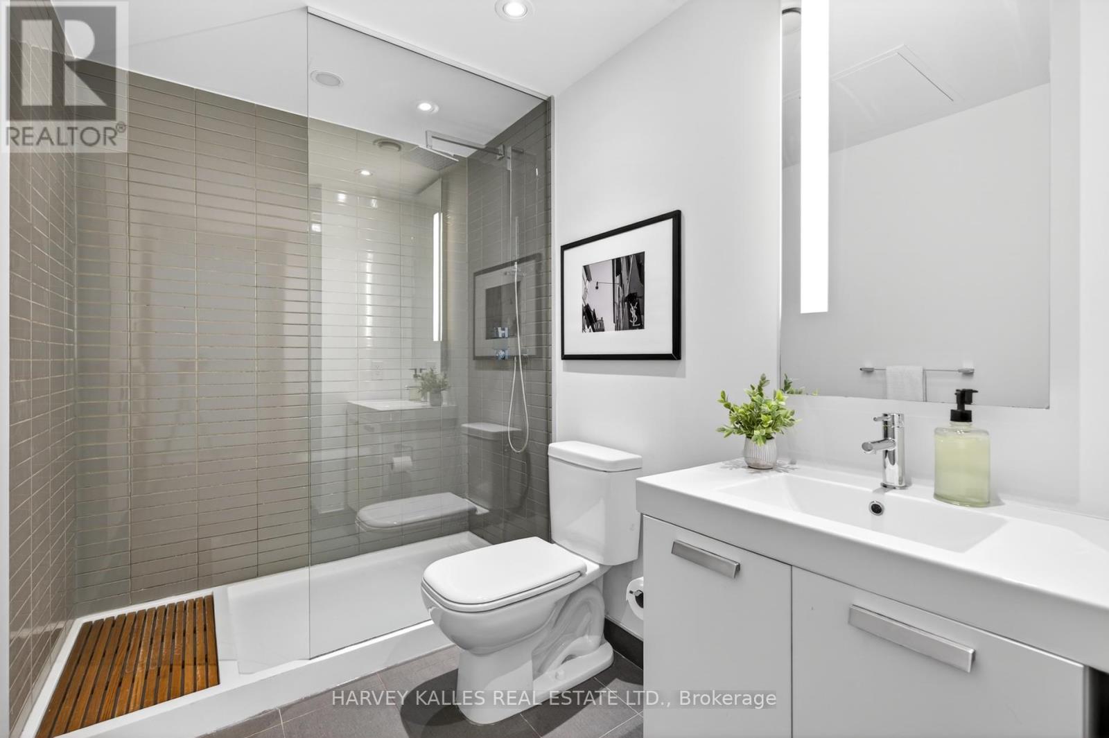 604 - 38 Stewart Street, Toronto, Ontario  M5V 0H1 - Photo 11 - C13027504