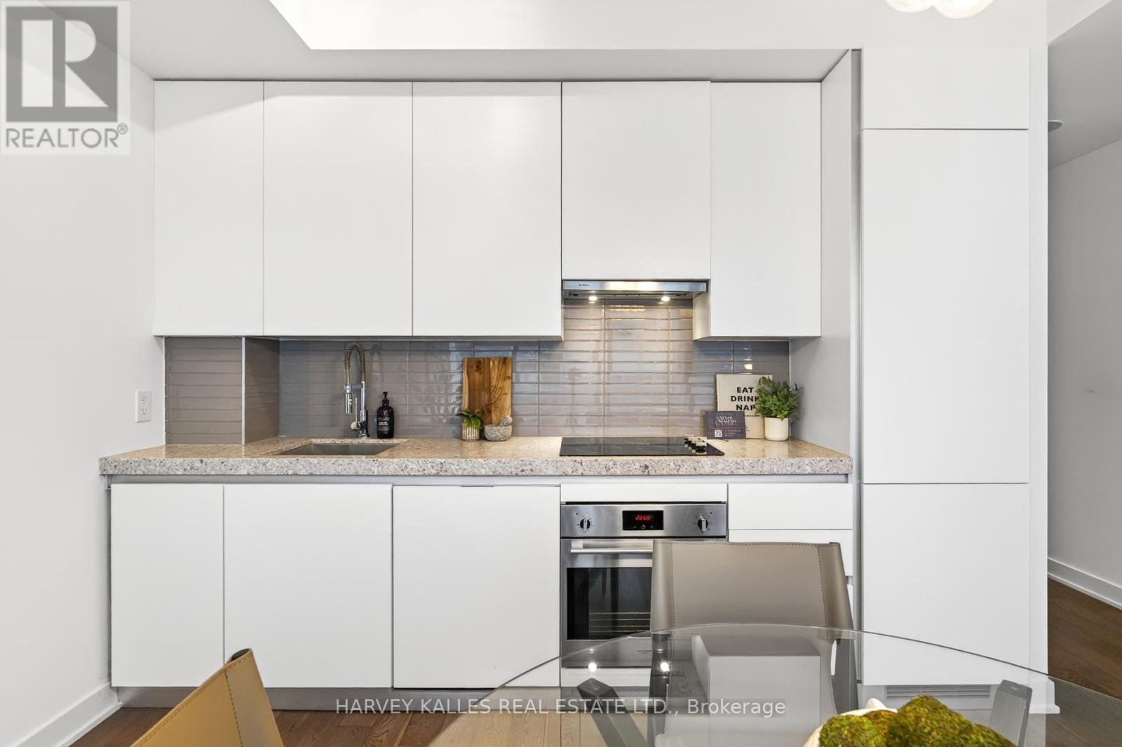 604 - 38 Stewart Street, Toronto, Ontario  M5V 0H1 - Photo 25 - C13027504