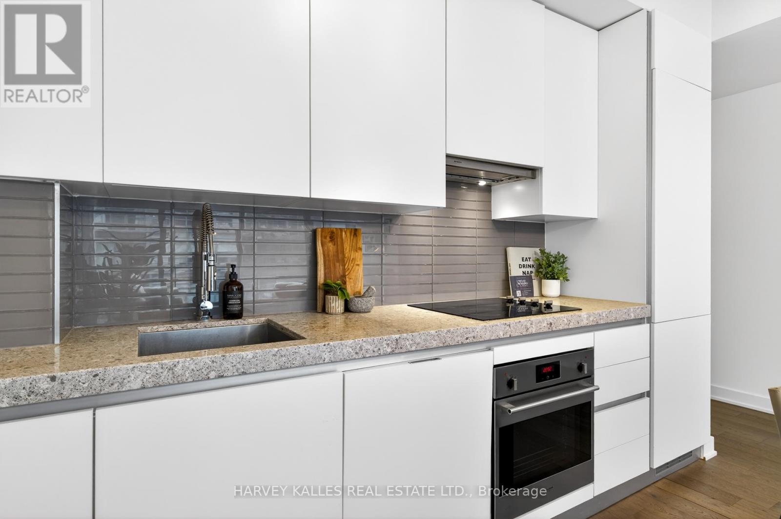 604 - 38 Stewart Street, Toronto, Ontario  M5V 0H1 - Photo 29 - C13027504