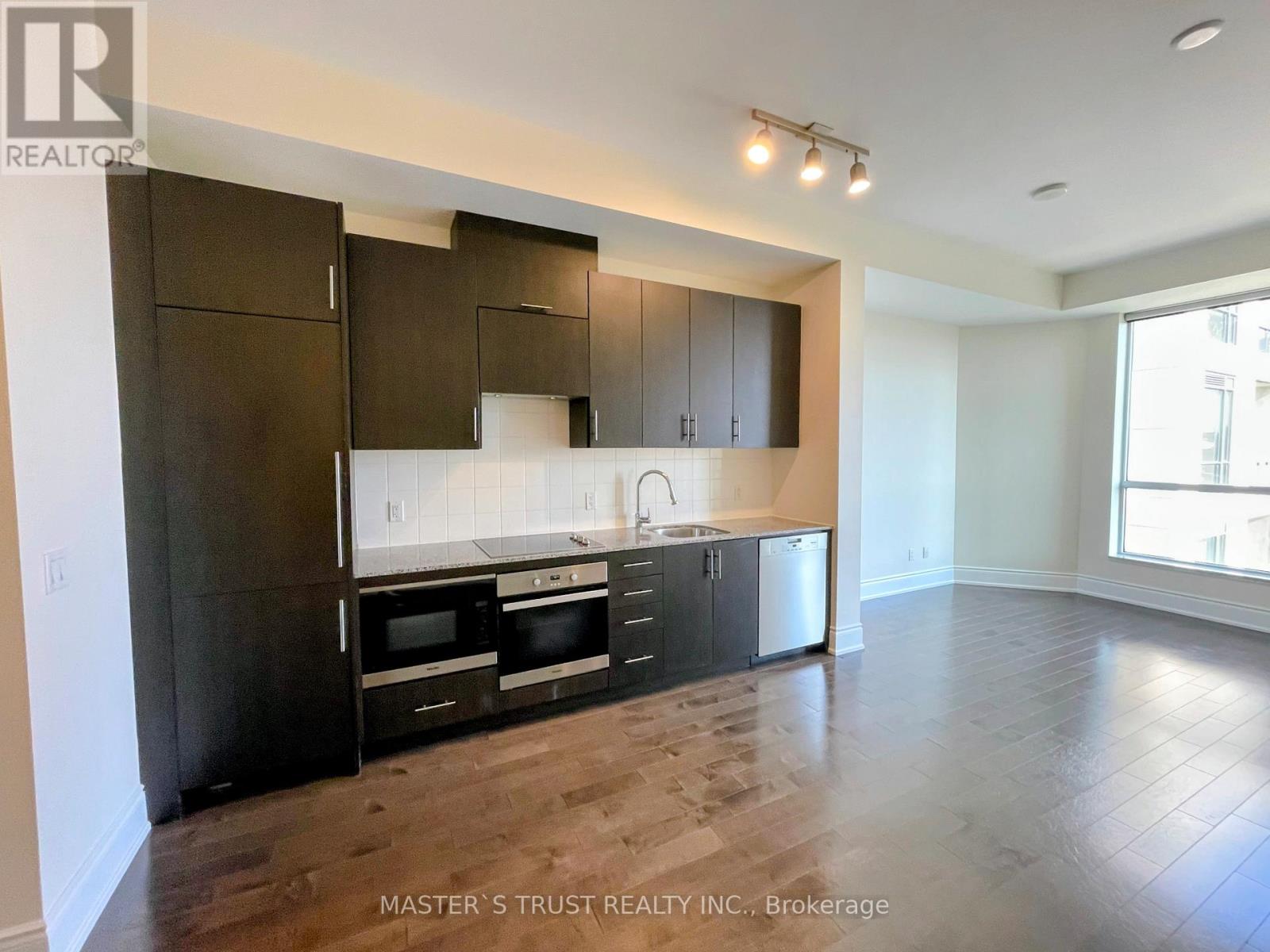 917 - 23 Glebe Road W, Toronto, Ontario  M5P 0A1 - Photo 6 - C13027540