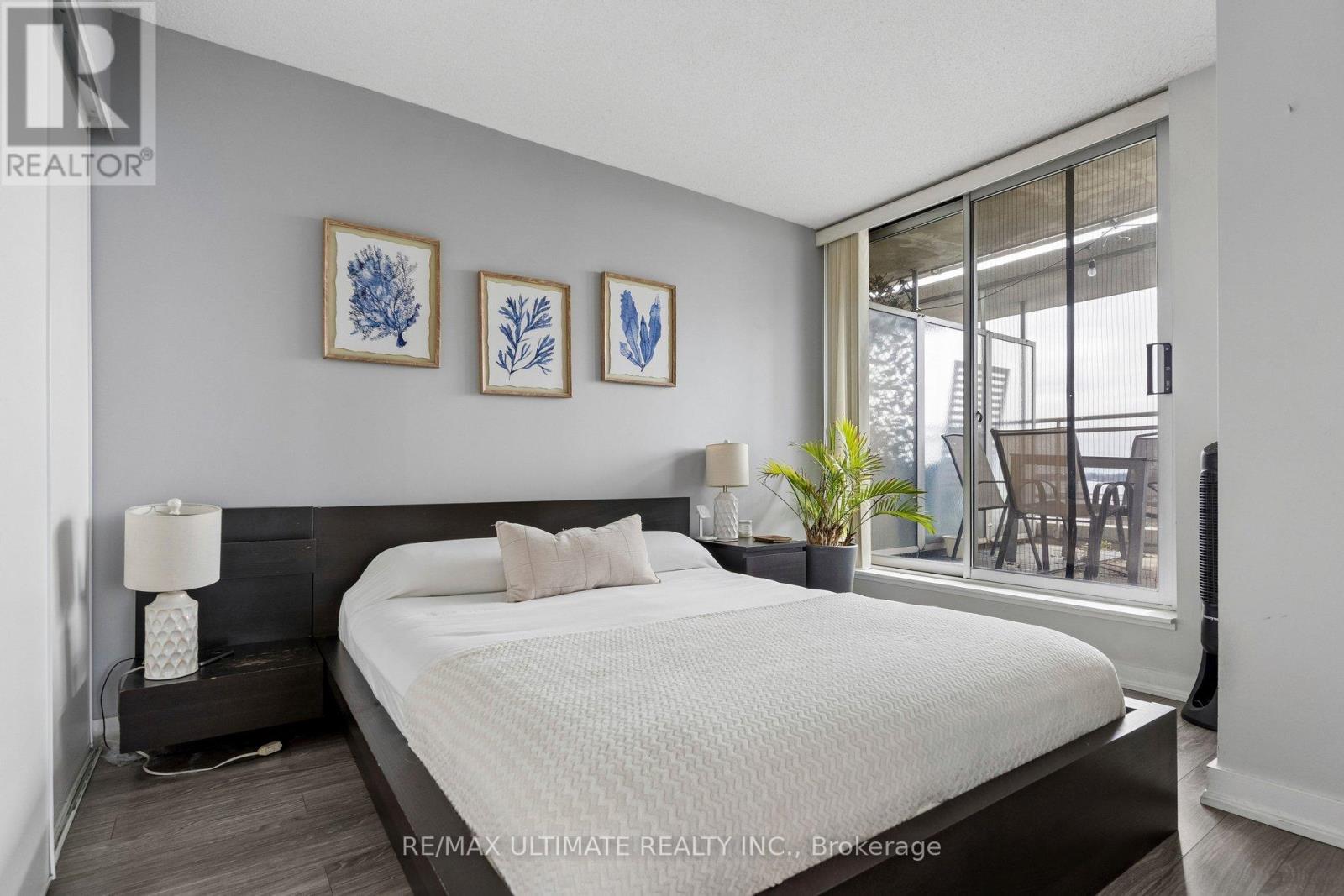 1216 - 650 Queens Quay W, Toronto, Ontario  M5V 3N2 - Photo 11 - C13027544