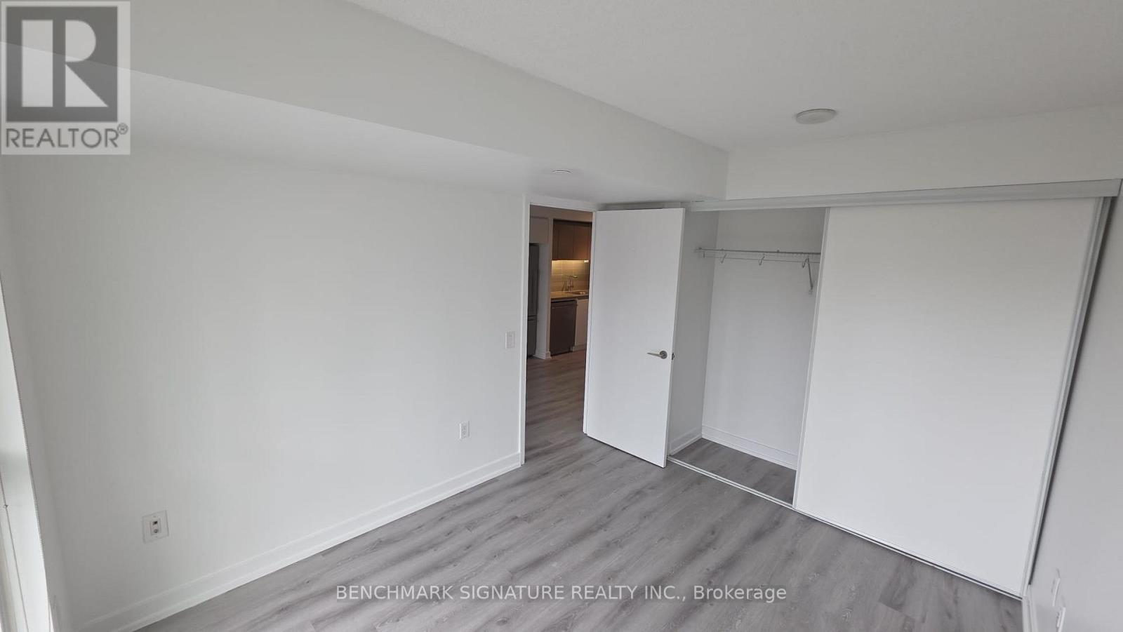 205 - 75 Queens Wharf Road, Toronto, Ontario  M5V 0J8 - Photo 17 - C13027546