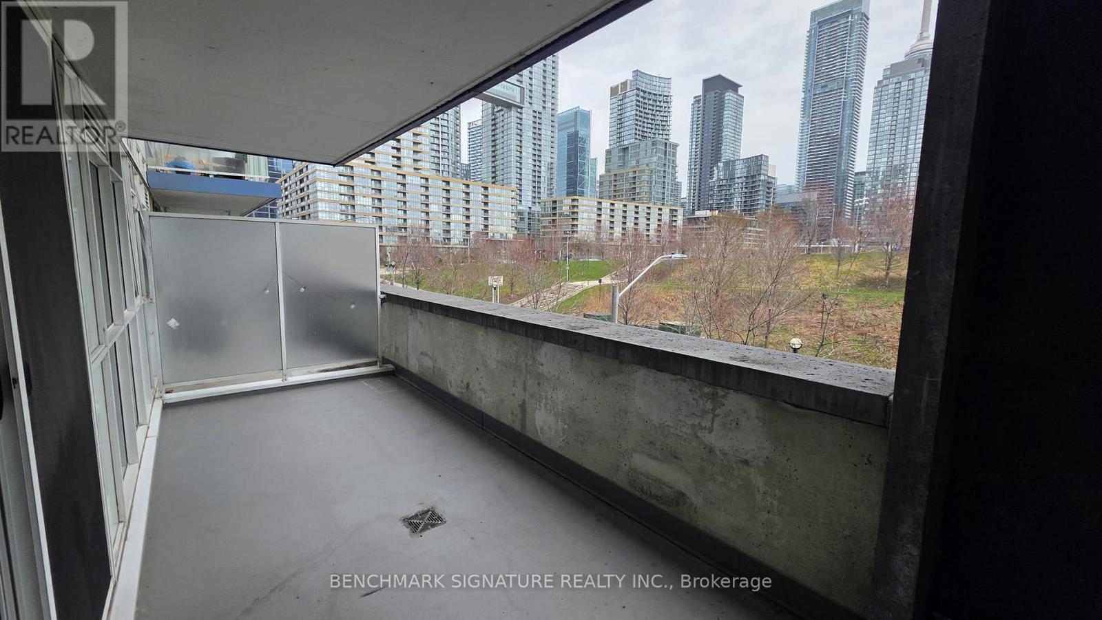 205 - 75 Queens Wharf Road, Toronto, Ontario  M5V 0J8 - Photo 18 - C13027546