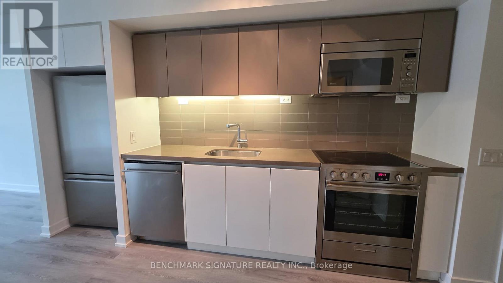 205 - 75 Queens Wharf Road, Toronto, Ontario  M5V 0J8 - Photo 7 - C13027546