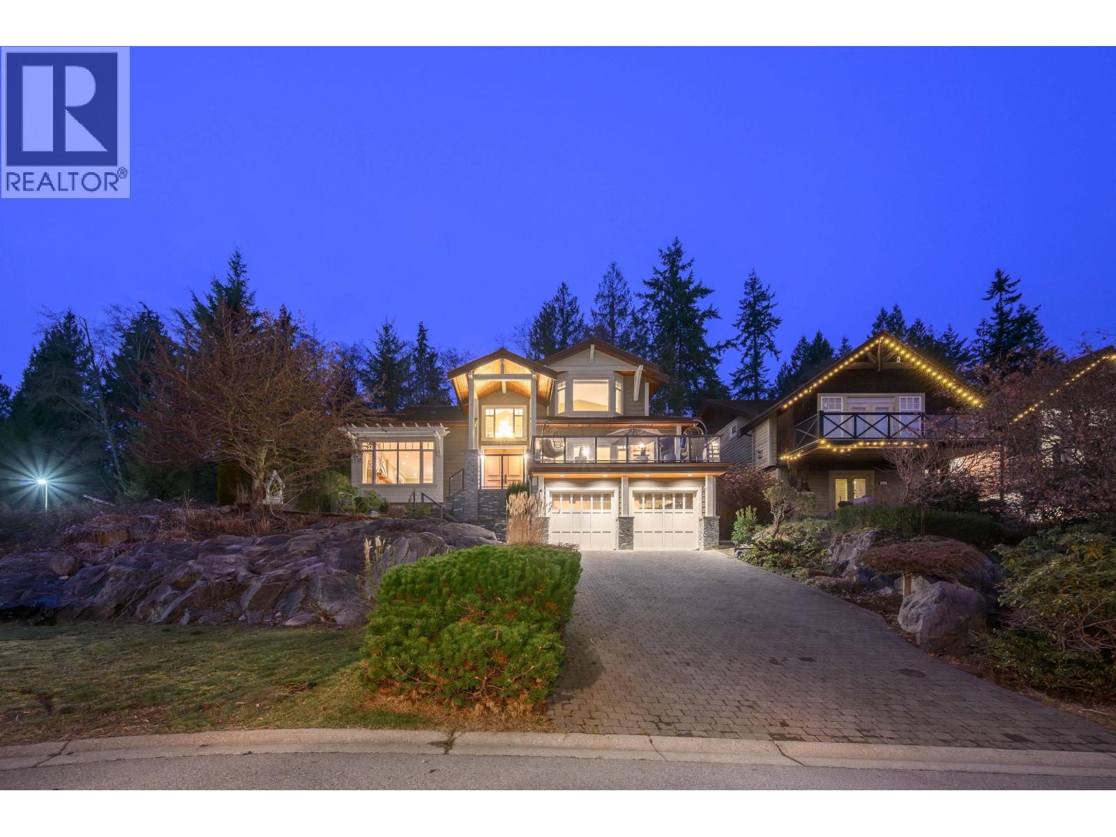 3402 Anne Macdonald Way, North Vancouver, British Columbia  V7G 2S7 - Photo 25 - R3092375