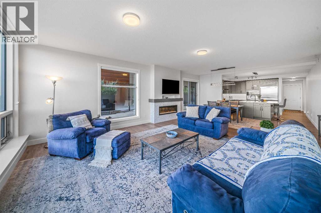 108, 15 Cougar Ridge Landing SW, Calgary, Alberta  T3H 6C3 - Photo 25 - A2296193