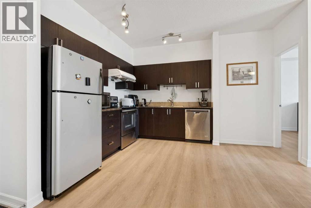 116, 117 Copperpond Common Se, Calgary, Alberta  T2Z 5E2 - Photo 3 - A2303201