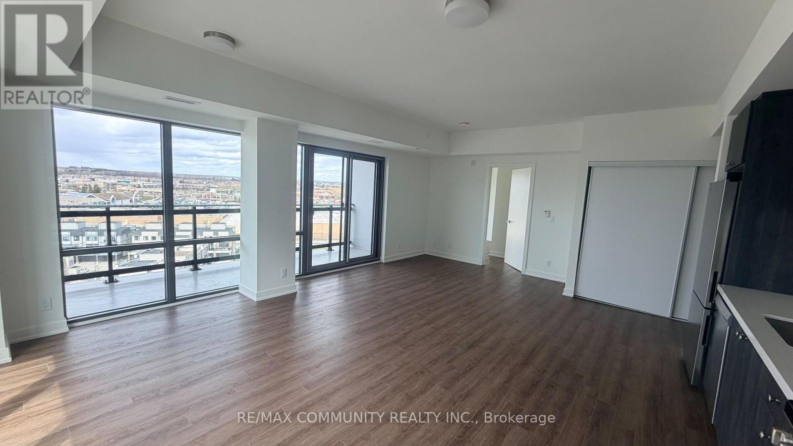 1112 - 51 Clarington Boulevard, Clarington, Ontario  L1C 7J8 - Photo 3 - E13027506