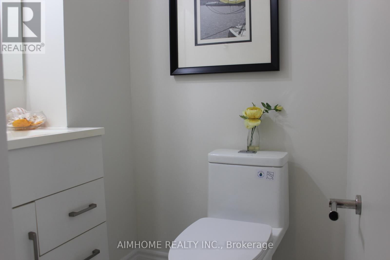 2311 Bridletowne Circle, Toronto (L'amoreaux), Ontario  M1W 2L3 - Photo 21 - E13027584