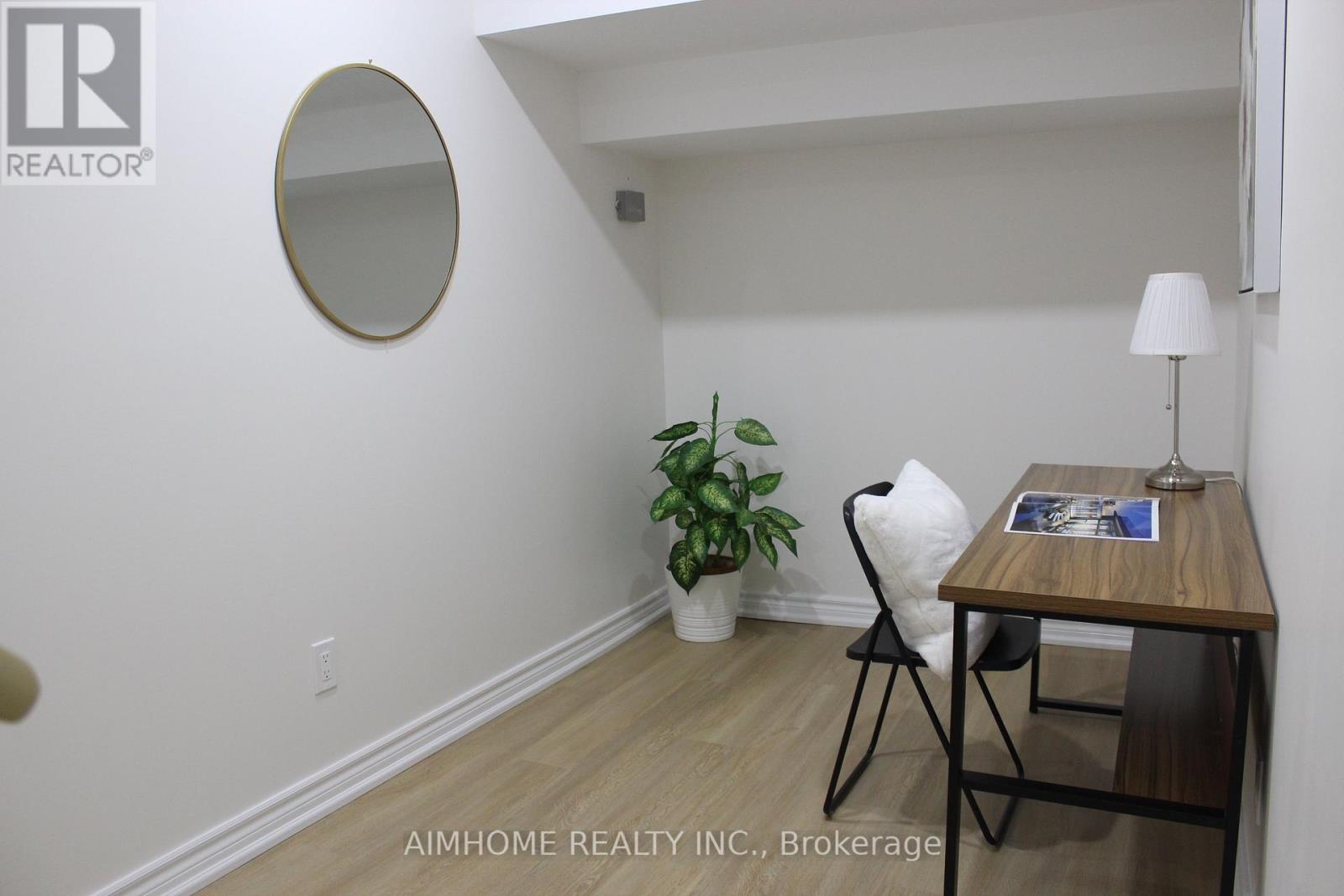 2311 Bridletowne Circle, Toronto (L'amoreaux), Ontario  M1W 2L3 - Photo 23 - E13027584