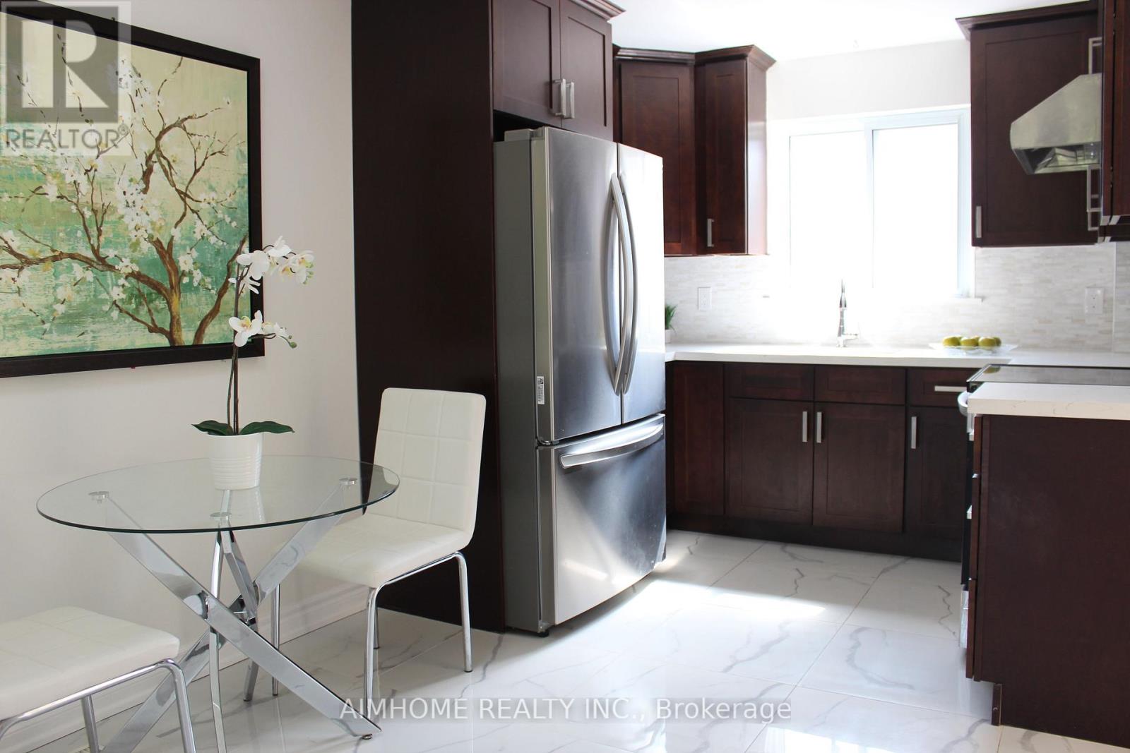 2311 Bridletowne Circle, Toronto (L'amoreaux), Ontario  M1W 2L3 - Photo 7 - E13027584