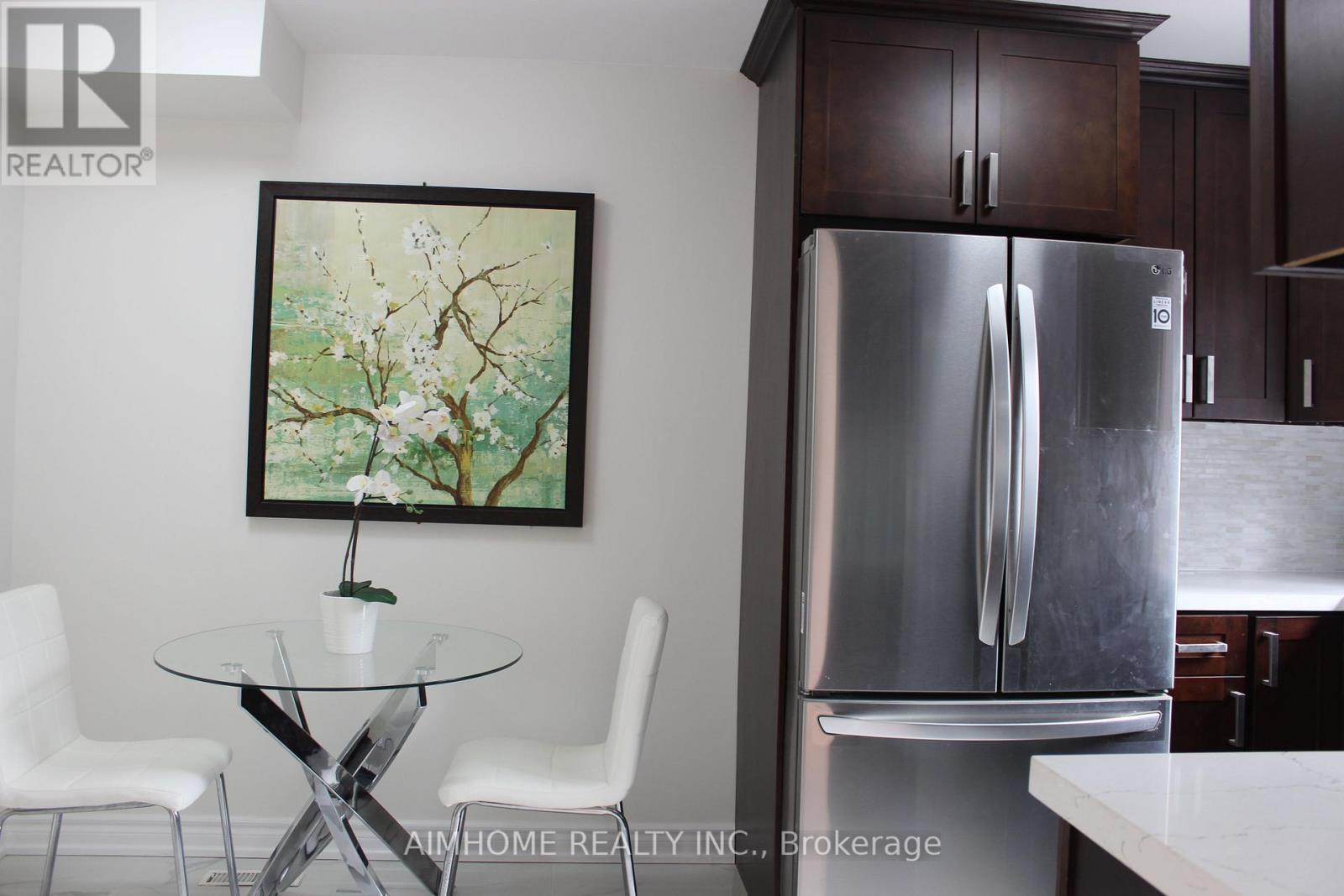 2311 Bridletowne Circle, Toronto (L'amoreaux), Ontario  M1W 2L3 - Photo 8 - E13027584