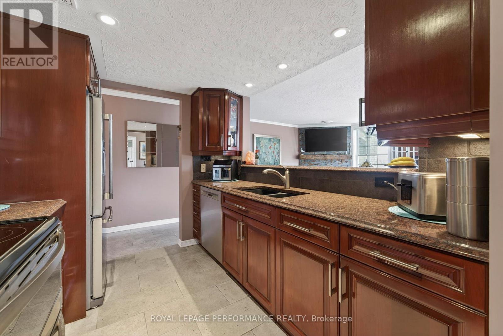 102 - 311 Water Street W, Cornwall, Ontario  K6J 1A5 - Photo 18 - X13027576