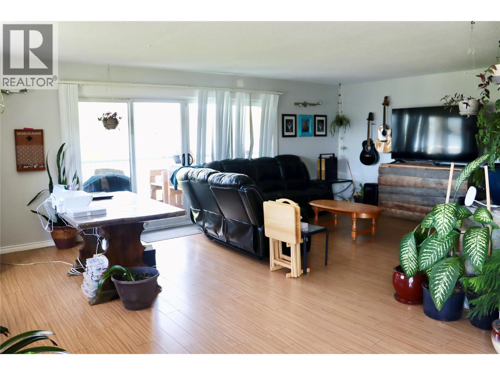 7792 Lochdale Road, Vernon, British Columbia  V1B 3R8 - Photo 29 - 10384345