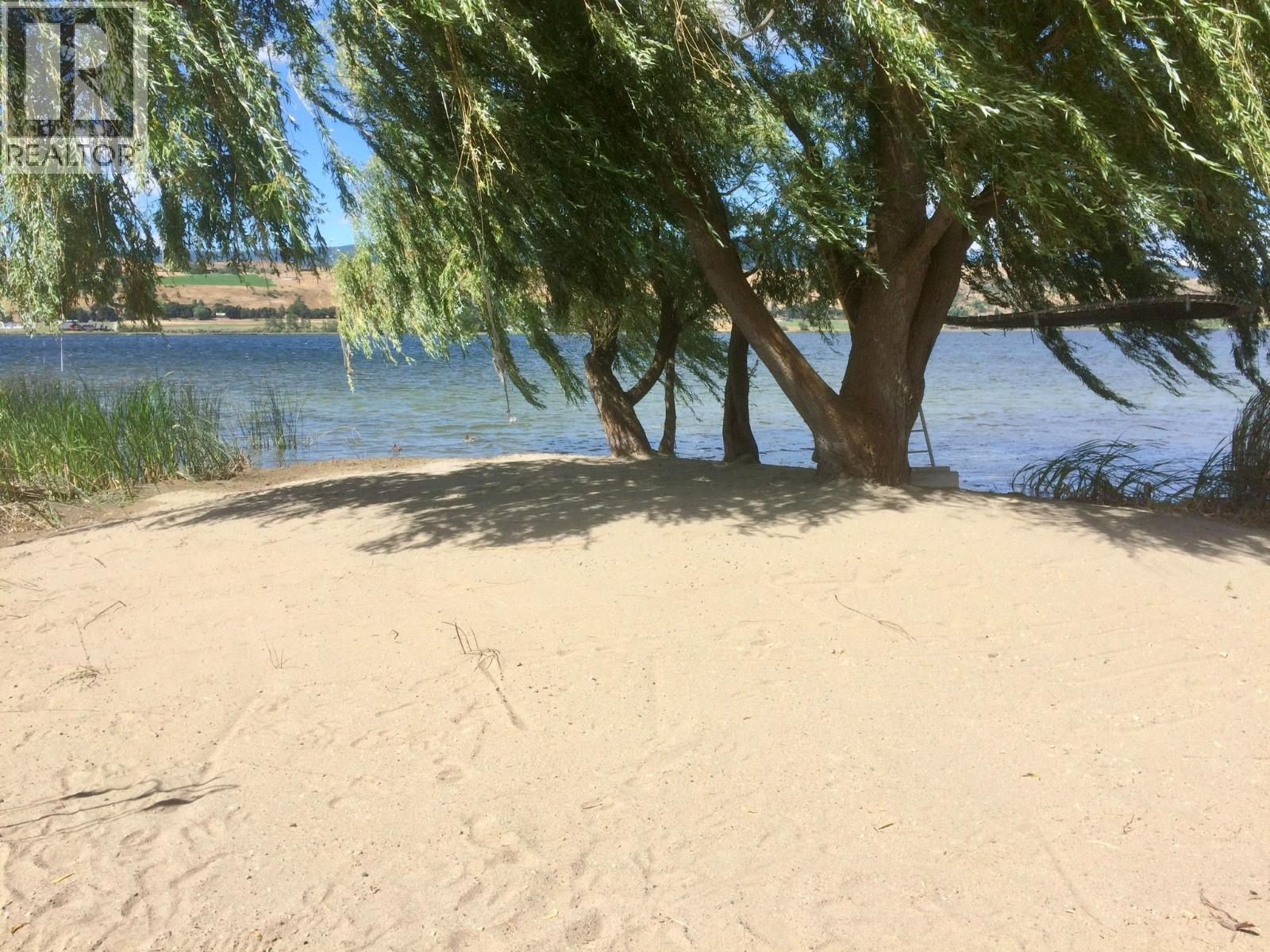 7792 Lochdale Road, Vernon, British Columbia  V1B 3R8 - Photo 3 - 10384345