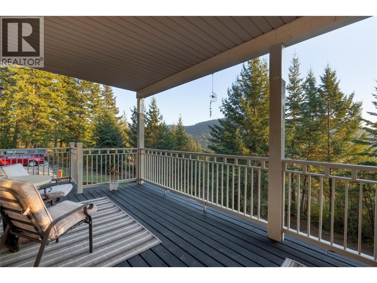 8215 Silver Star Road, Vernon, British Columbia  V1B 3M8 - Photo 34 - 10383706