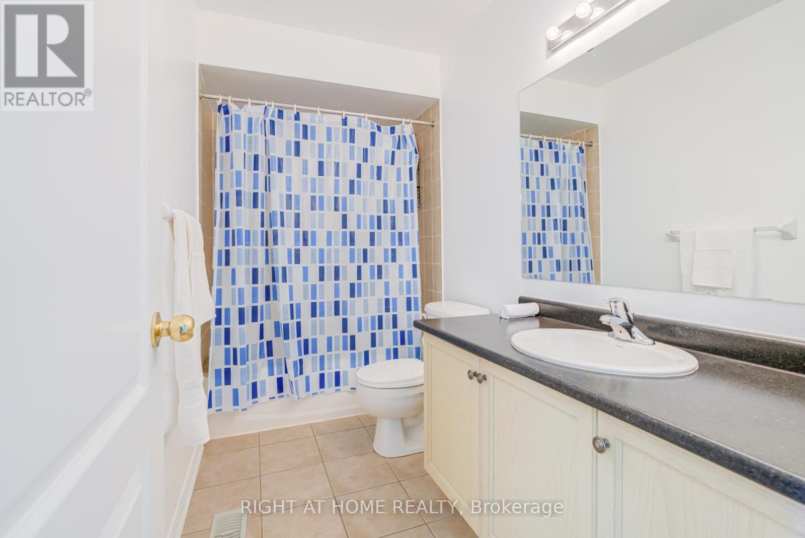 105 Hammill Heights, East Gwillimbury (Mt Albert), Ontario  L0G 1M0 - Photo 27 - N13027548