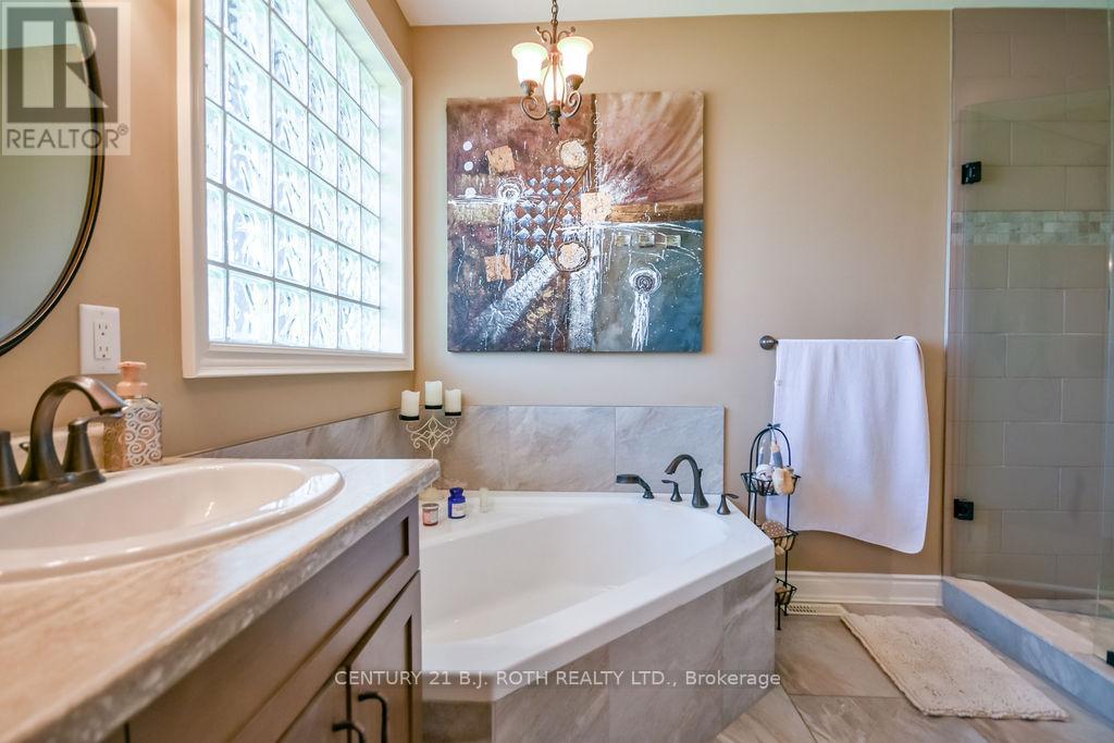 2 Roy Hickling Drive, Springwater, Ontario  L9X 0J2 - Photo 24 - S13027592