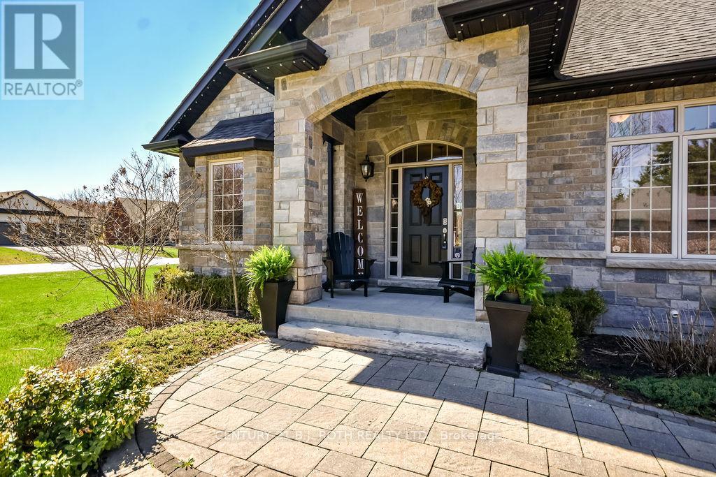 2 Roy Hickling Drive, Springwater, Ontario  L9X 0J2 - Photo 4 - S13027592