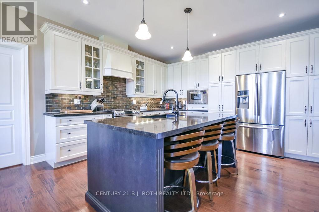 2 Roy Hickling Drive, Springwater, Ontario  L9X 0J2 - Photo 6 - S13027592