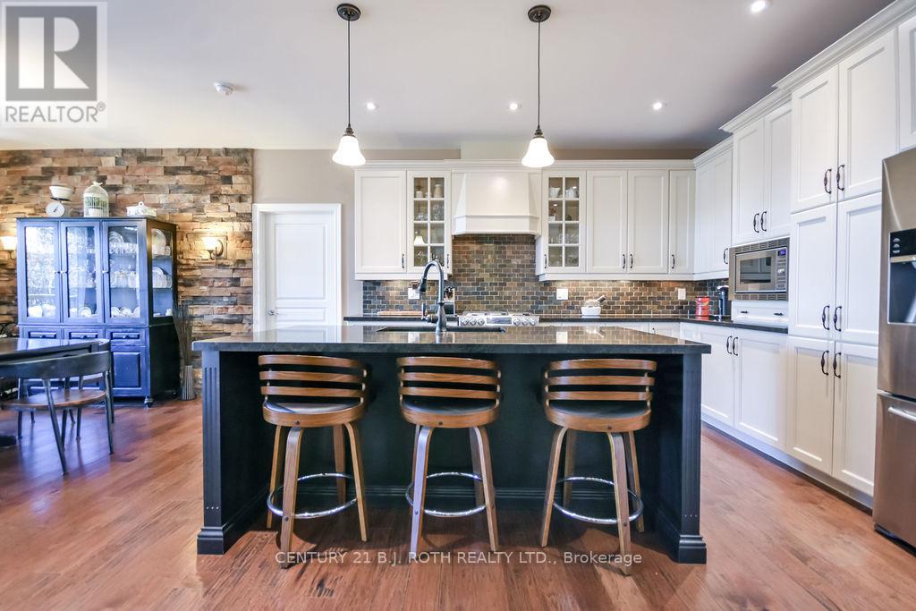 2 Roy Hickling Drive, Springwater, Ontario  L9X 0J2 - Photo 8 - S13027592