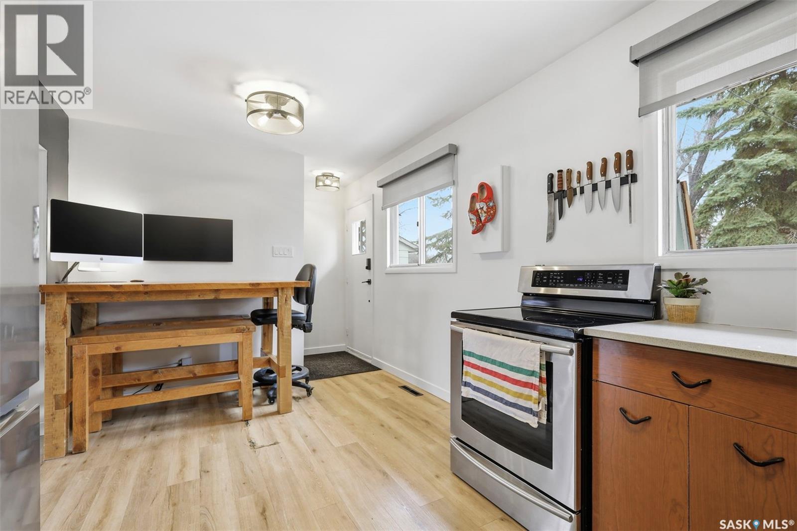 305 Montreal Avenue N, Saskatoon, Saskatchewan  S7L 3N7 - Photo 16 - SK033583