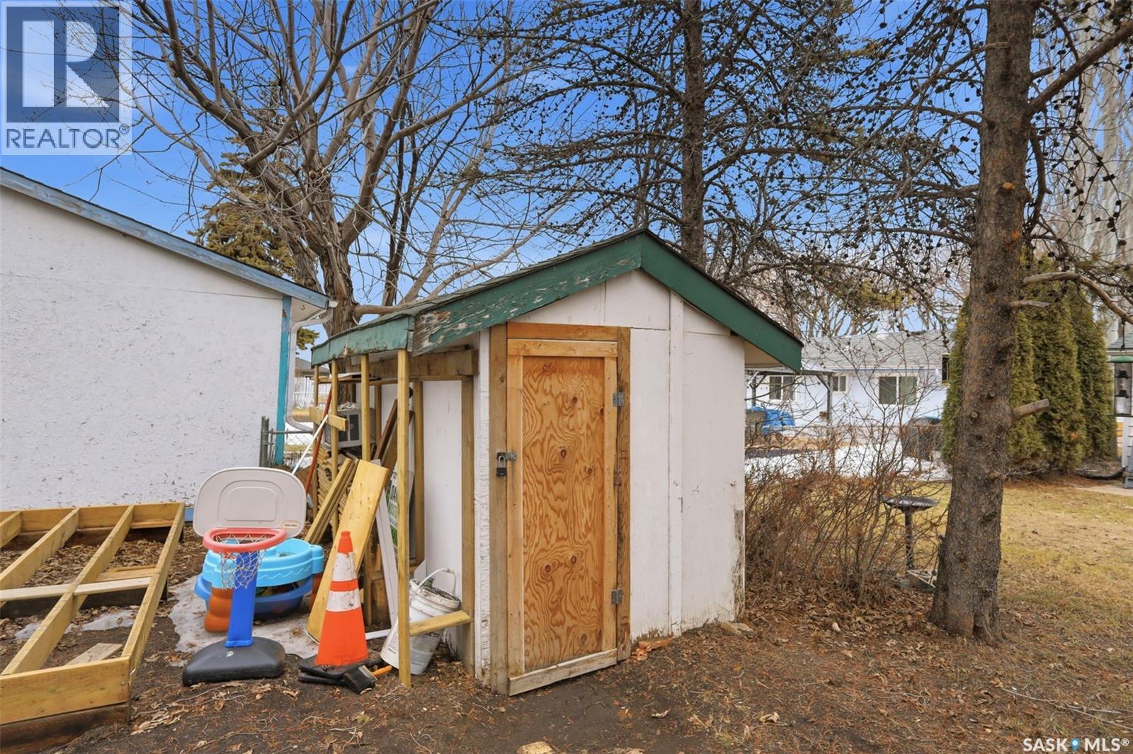 305 Montreal Avenue N, Saskatoon, Saskatchewan  S7L 3N7 - Photo 30 - SK033583