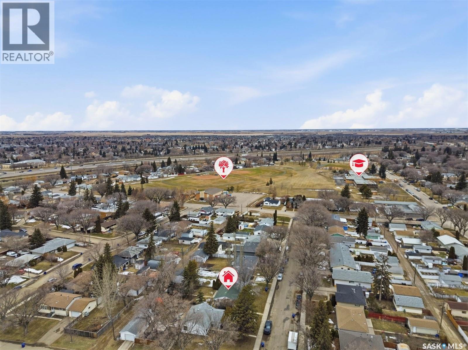 305 Montreal Avenue N, Saskatoon, Saskatchewan  S7L 3N7 - Photo 41 - SK033583