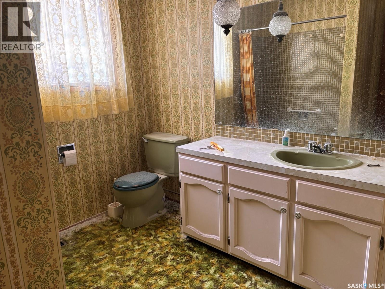 5 Malcolm Place, Saskatoon, Saskatchewan  S7H 4M3 - Photo 13 - SK033510