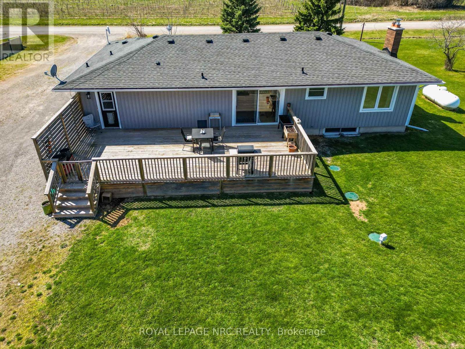 917 Concession 5 Road, Niagara-On-The-Lake, Ontario  L0S 1J0 - Photo 36 - X12989048