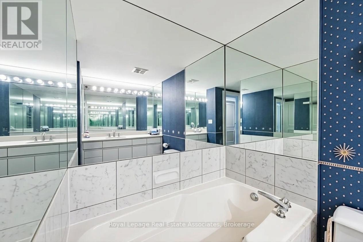 2407 - 1 Palace Pier Court, Toronto, Ontario  M8V 3W9 - Photo 18 - W13027486