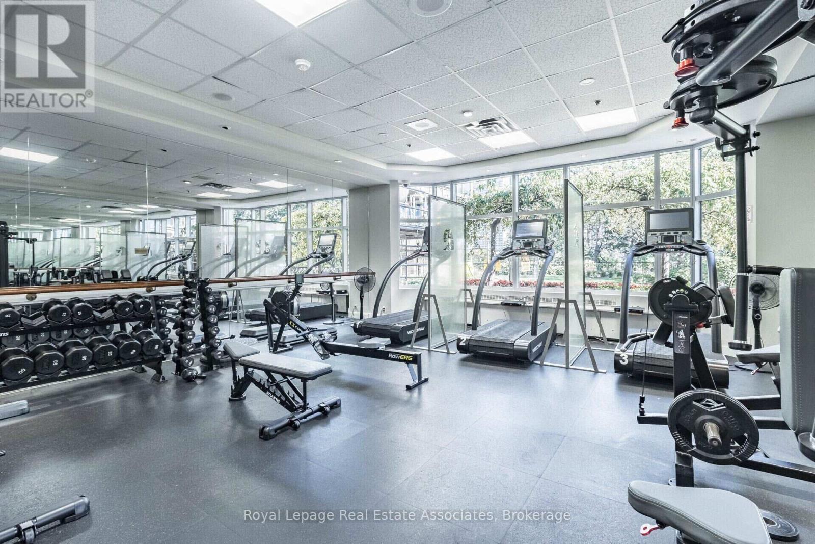 2407 - 1 Palace Pier Court, Toronto, Ontario  M8V 3W9 - Photo 22 - W13027486