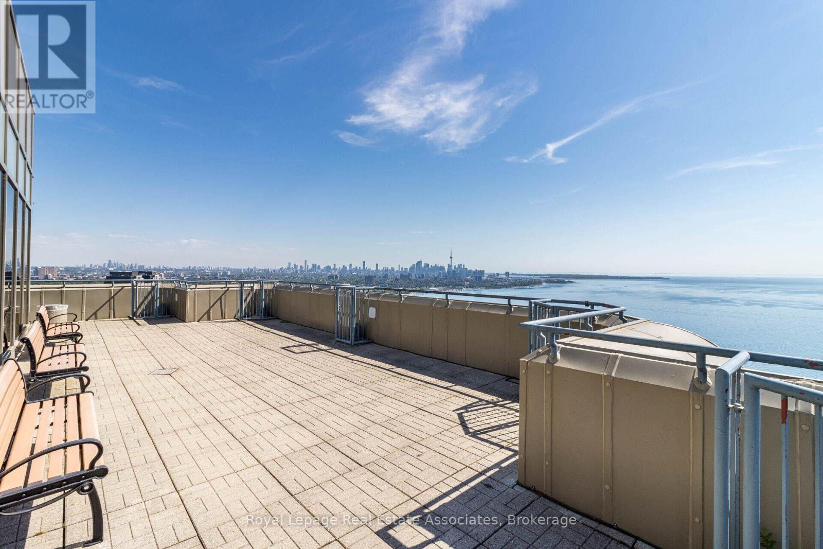 2407 - 1 Palace Pier Court, Toronto, Ontario  M8V 3W9 - Photo 27 - W13027486