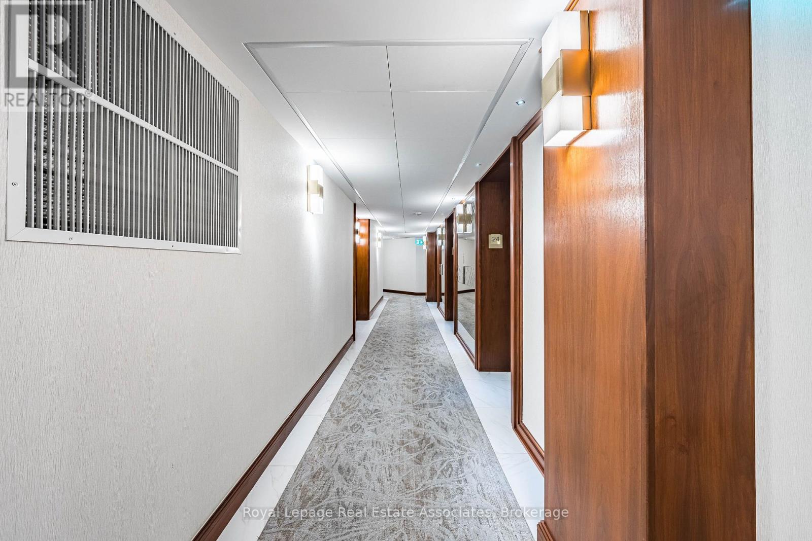 2407 - 1 Palace Pier Court, Toronto, Ontario  M8V 3W9 - Photo 6 - W13027486