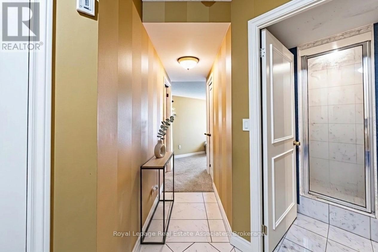 2407 - 1 Palace Pier Court, Toronto, Ontario  M8V 3W9 - Photo 9 - W13027486