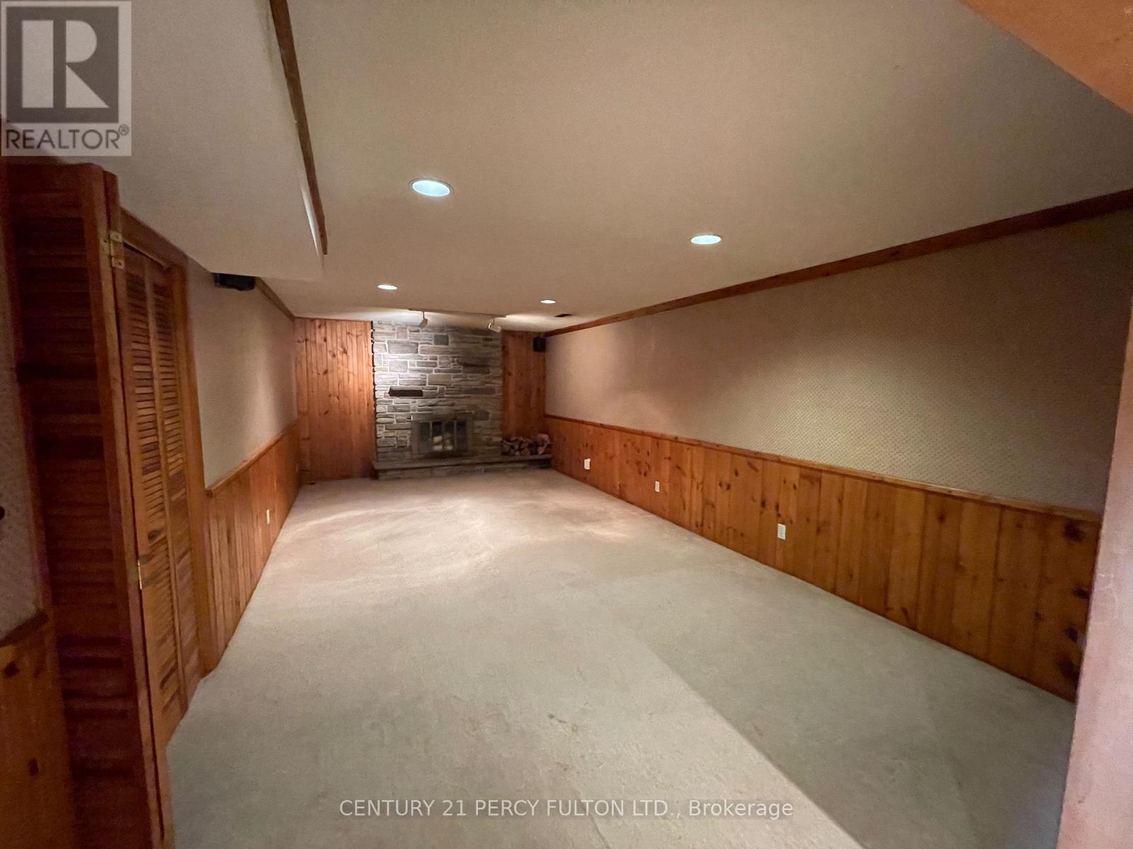 10208 Tenth Line, Halton Hills, Ontario  L0P 1K0 - Photo 23 - W13027496