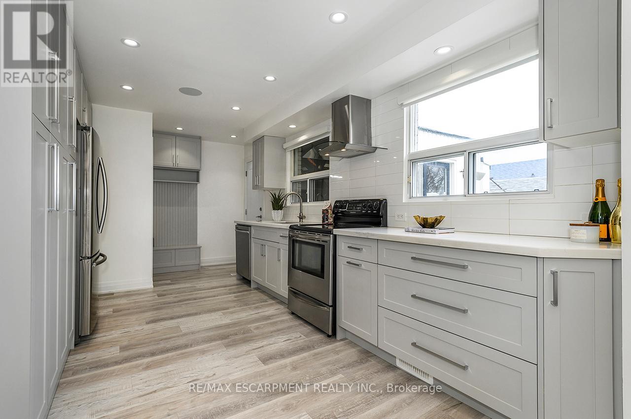 3726 Holden Crescent, Mississauga, Ontario  L5A 2V8 - Photo 14 - W13027502