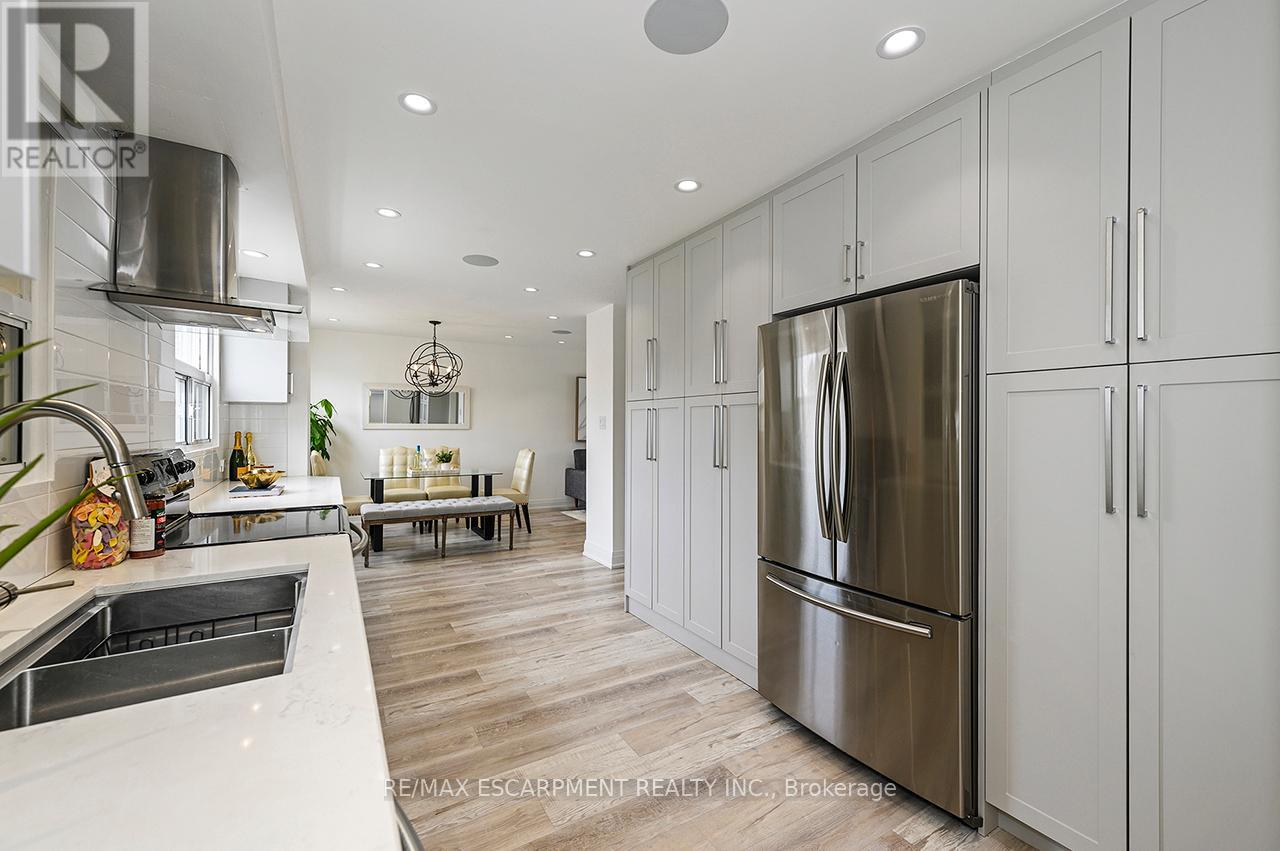 3726 Holden Crescent, Mississauga, Ontario  L5A 2V8 - Photo 22 - W13027502