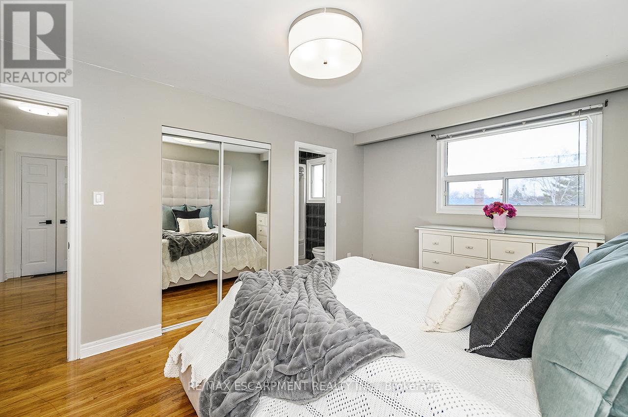 3726 Holden Crescent, Mississauga, Ontario  L5A 2V8 - Photo 25 - W13027502