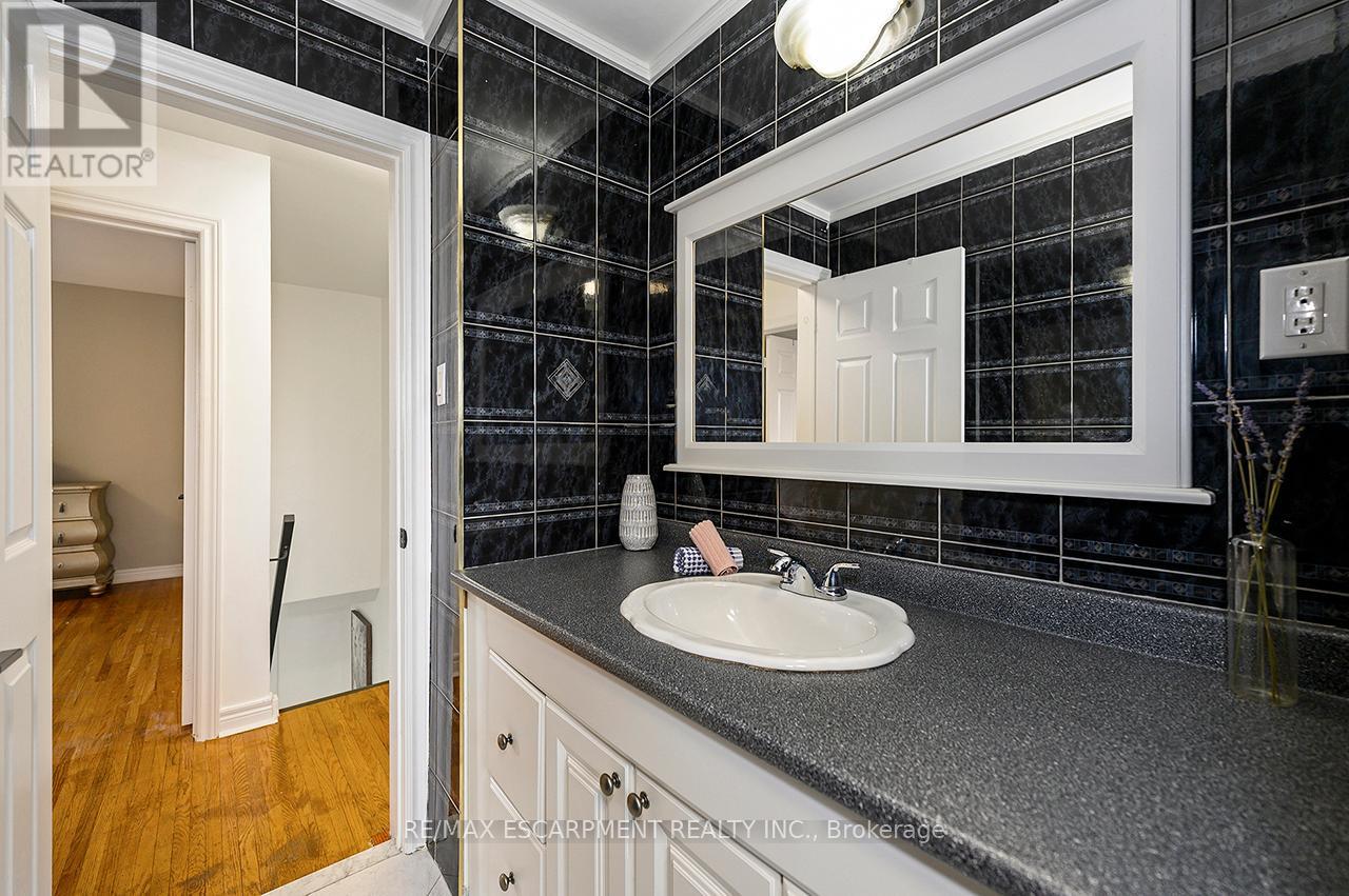 3726 Holden Crescent, Mississauga, Ontario  L5A 2V8 - Photo 29 - W13027502