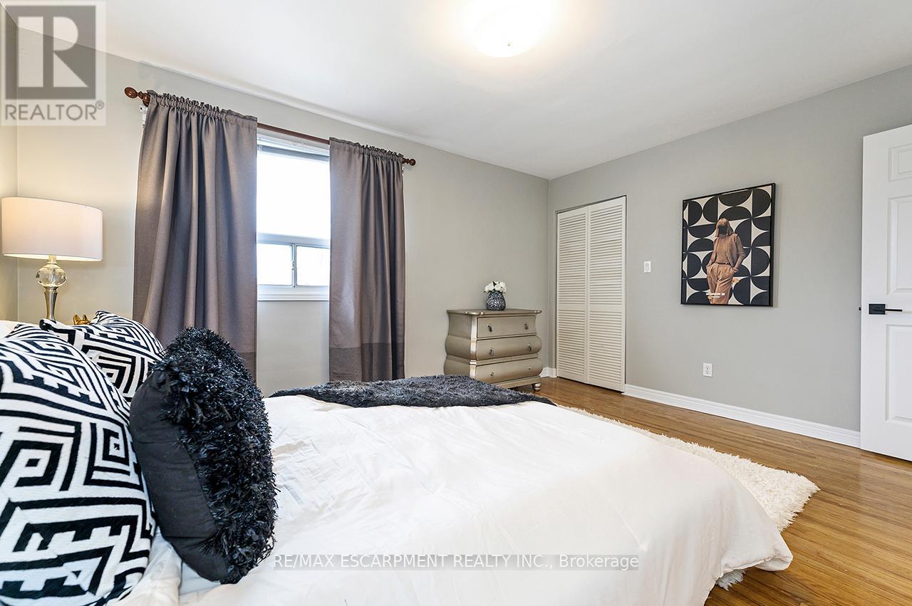 3726 Holden Crescent, Mississauga, Ontario  L5A 2V8 - Photo 31 - W13027502