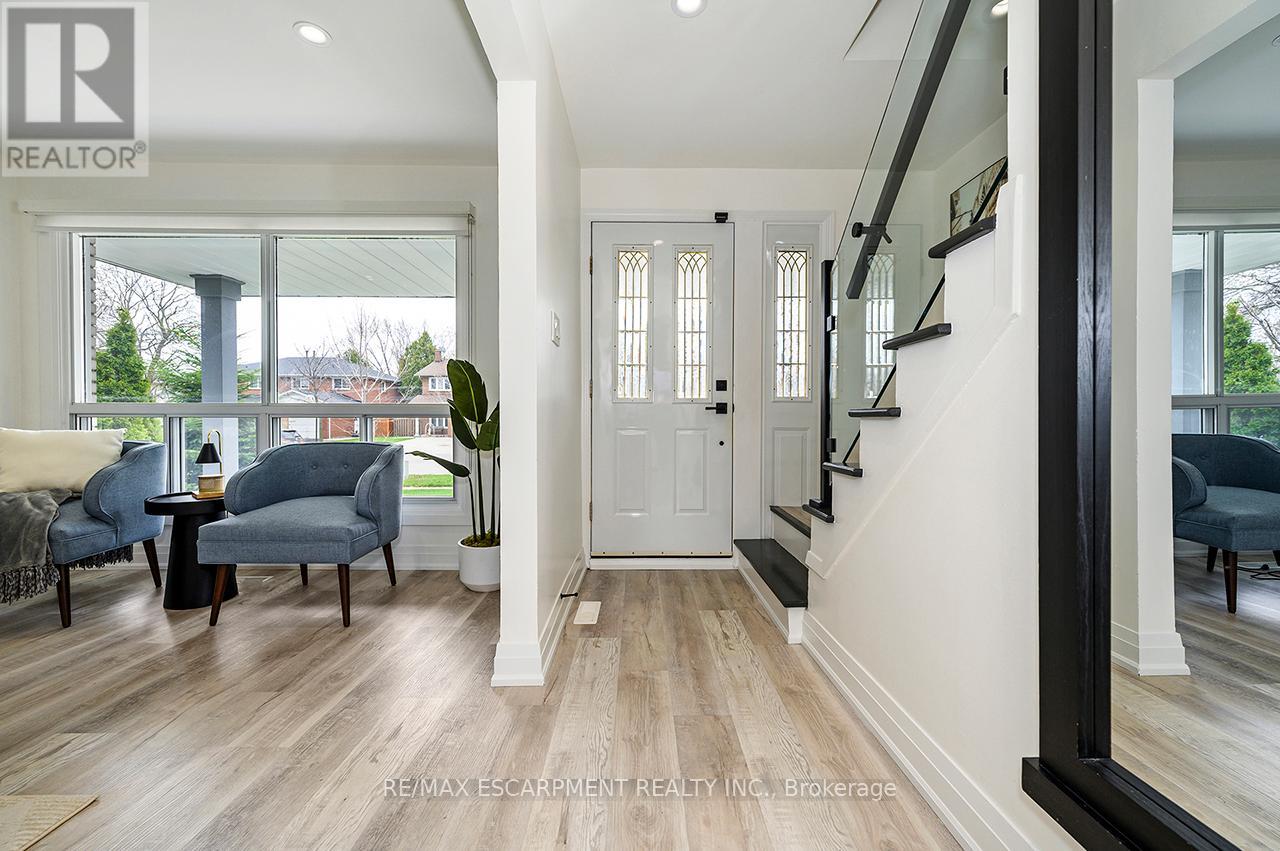 3726 Holden Crescent, Mississauga, Ontario  L5A 2V8 - Photo 6 - W13027502