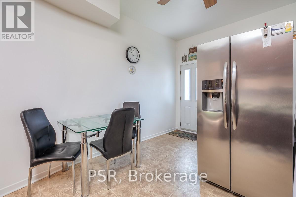 41 Springhurst Avenue, Toronto, Ontario  M6K 1B4 - Photo 11 - W13027520