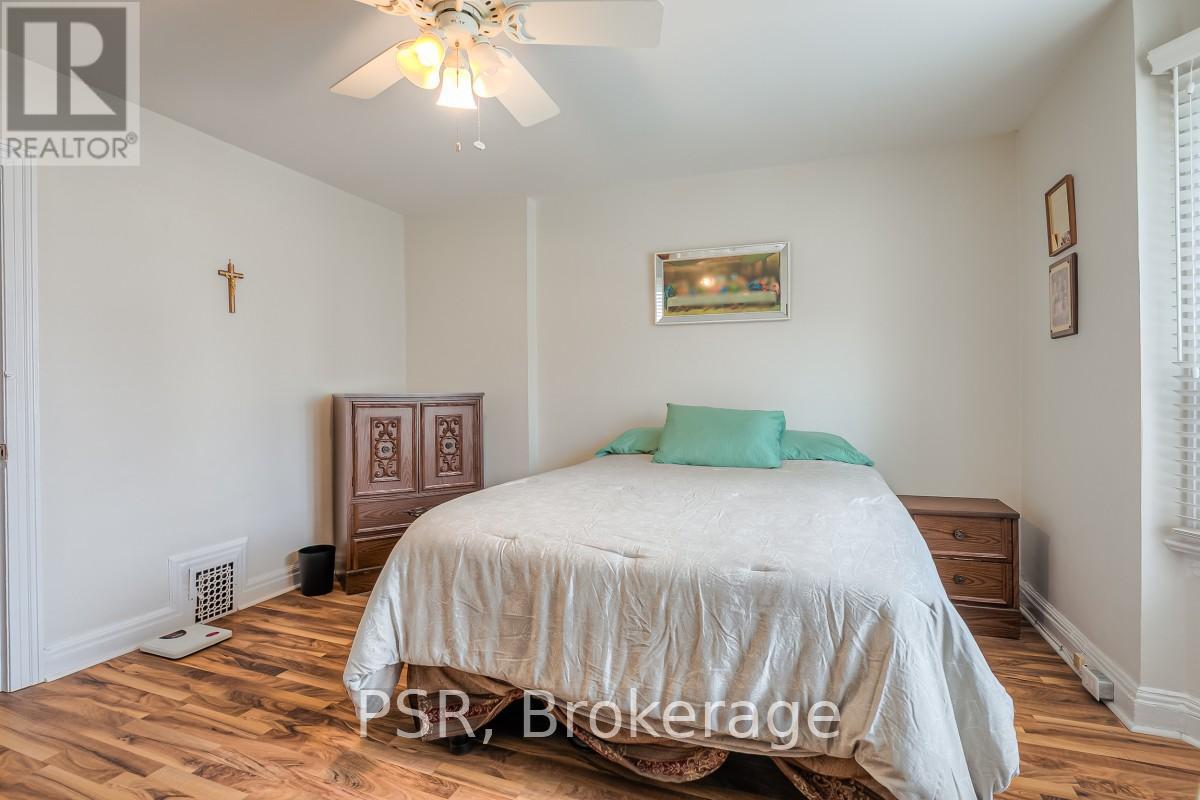 41 Springhurst Avenue, Toronto, Ontario  M6K 1B4 - Photo 14 - W13027520