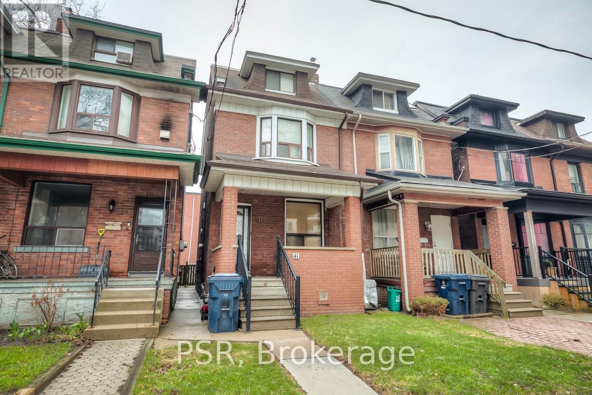 41 Springhurst Avenue, Toronto, Ontario  M6K 1B4 - Photo 2 - W13027520