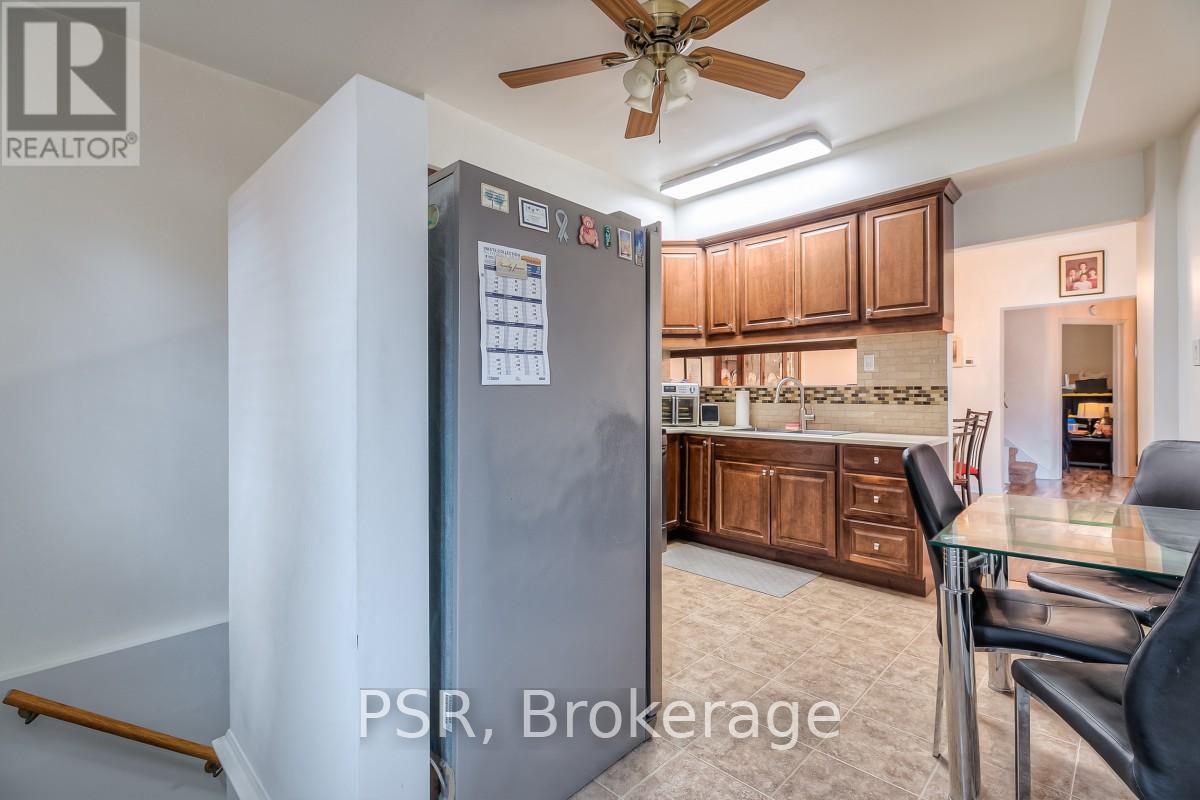 41 Springhurst Avenue, Toronto, Ontario  M6K 1B4 - Photo 30 - W13027520