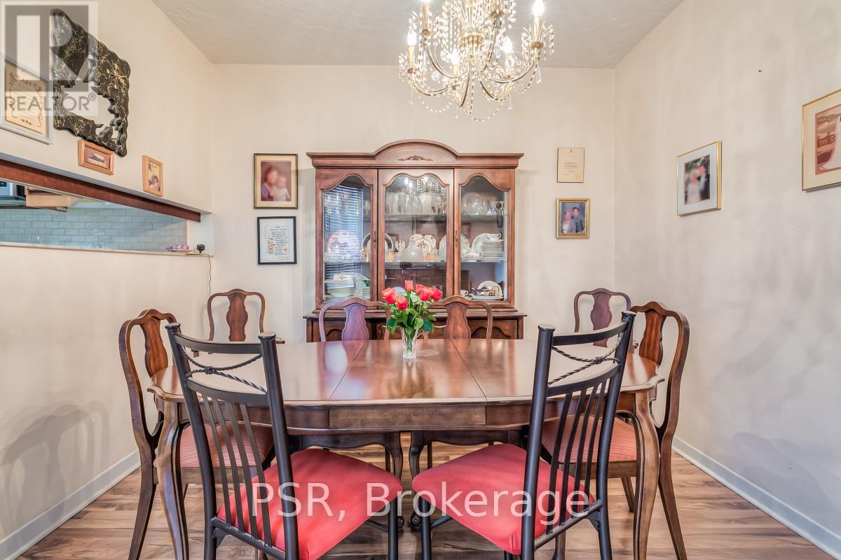 41 Springhurst Avenue, Toronto, Ontario  M6K 1B4 - Photo 7 - W13027520