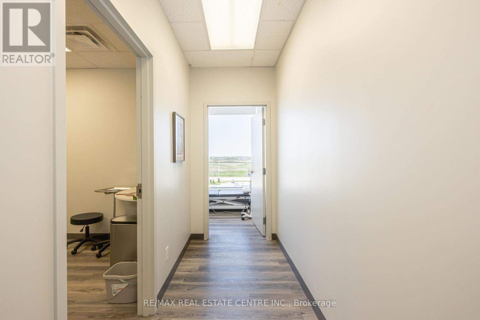 408 - 3075 Hospital Gate, Oakville, Ontario  L6M 4H6 - Photo 12 - W13027536