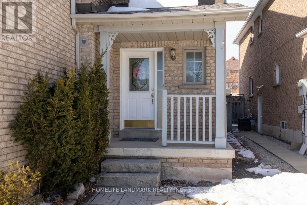 2453 Strathmore Crescent, Mississauga, Ontario  L5M 5K9 - Photo 5 - W13027550